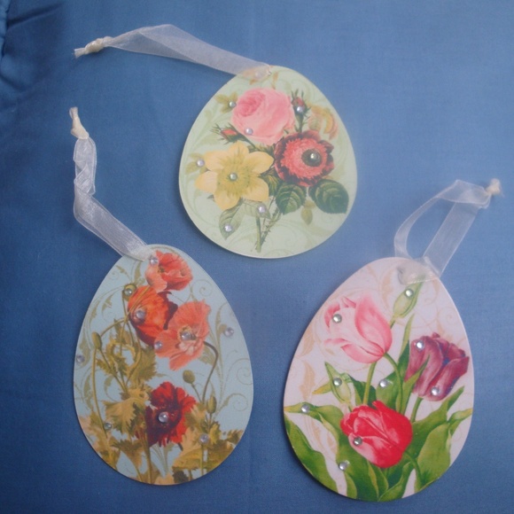 🐣 Set 6 Egg Shape Tin Easter Spring Ornaments w  Flowers & Rhinestones  New - Picture 8 of 9